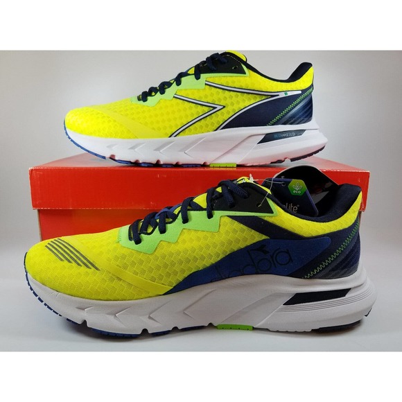 Diadora Men\'s Mythos Blushield Volo 2 Yellow/White/Black